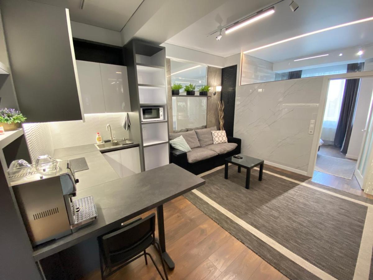 Rentnow Modern Lux Apartment In Centre Chisinau Exterior photo